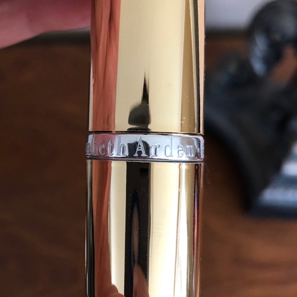 Elizabeth Arden Lipstick